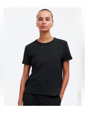 Madewell Perfect Crewneck Tee Basic Staple Top